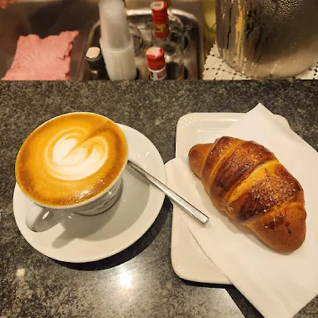 Basilicata Host To Host - Charme Ματέρα